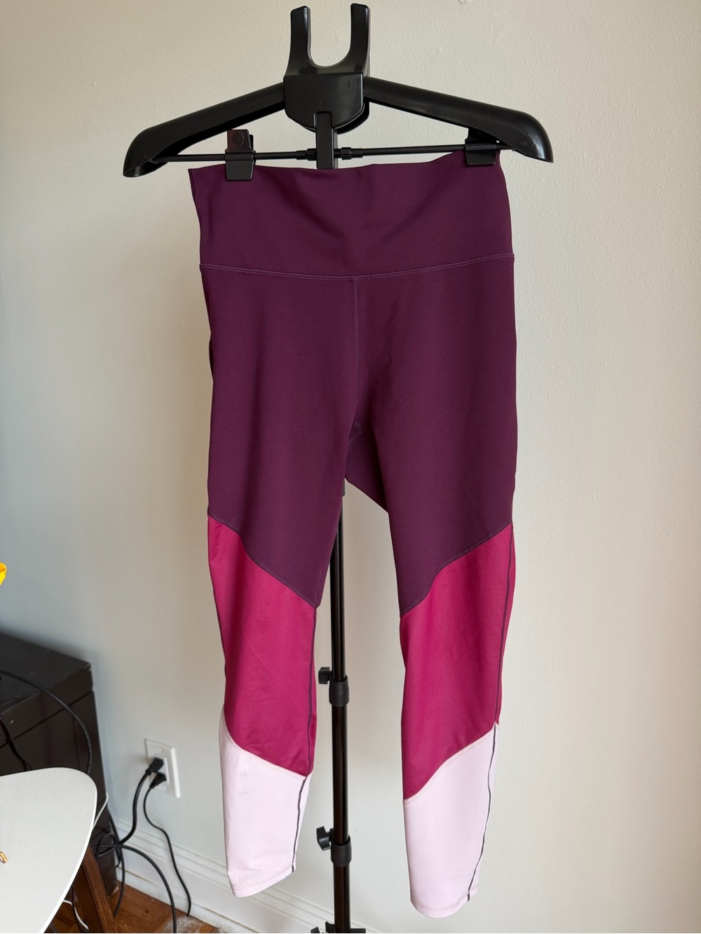Womens Colorblock Active Leggings - Plum/Pink